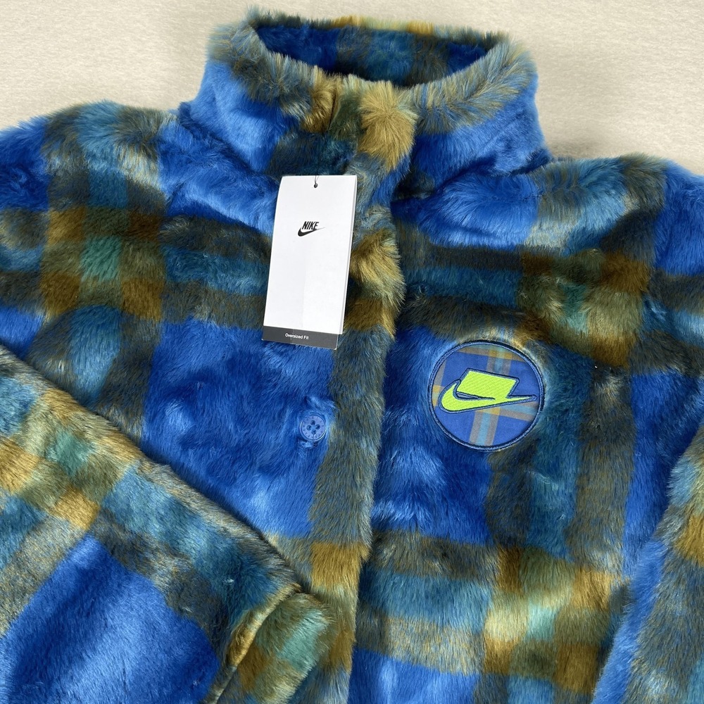 Nike Jacket Womens Medium Blue‎ Green Plaid Faux Fur Sportswear Oversized